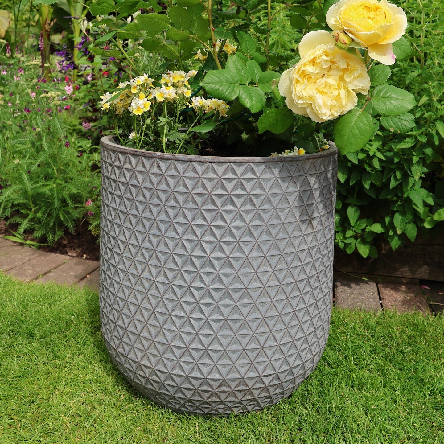 Patterned Geometric Planter - Dark Grey - Stonelite / Fibreclay